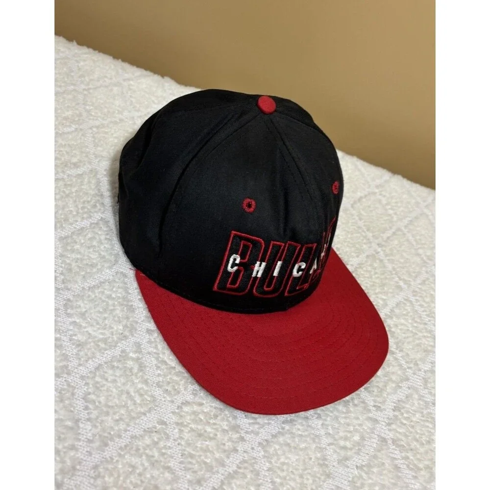 Vintage 90s Chicago Bulls NBA  Embroidered USA Made Snap Back Hat